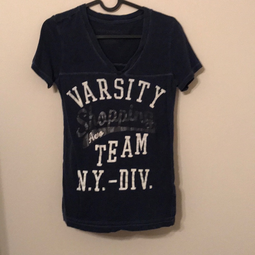 Aeropostale t shirt